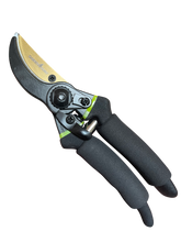 Load image into Gallery viewer, Titanium Soft Grip Garden Pruning Shears Clippers