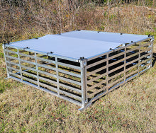 Load image into Gallery viewer, 5'X5' Mobile Broiler Chicken Tractor