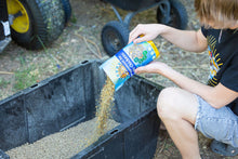 Load image into Gallery viewer, Herb Supplement For Backyard Chickens
