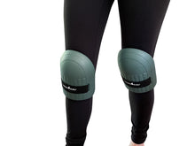 Load image into Gallery viewer, Gardening Kneepads