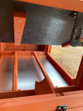 Load image into Gallery viewer, Chicken Coop for 6 Chickens – Orpington Lodge