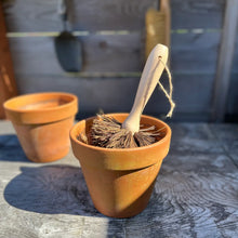 Load image into Gallery viewer, Plant Pot Cleaning Brush