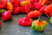 Load image into Gallery viewer, Pepper, Jamaican Hot Red